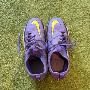 Nike phantom soccer cleats